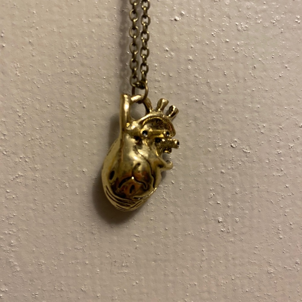 Corazon necklace